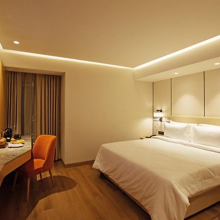 Arista By Ambition Hotell Guwahati Exteriör bild
