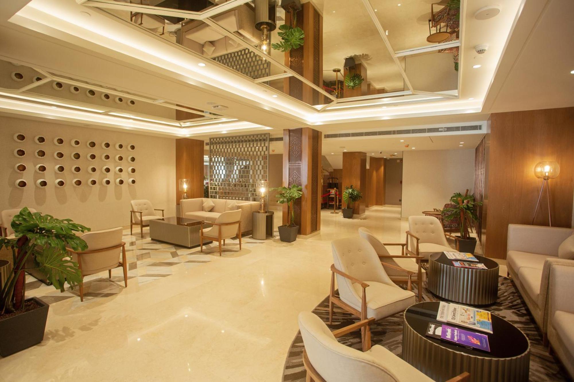 Arista By Ambition Hotell Guwahati Exteriör bild